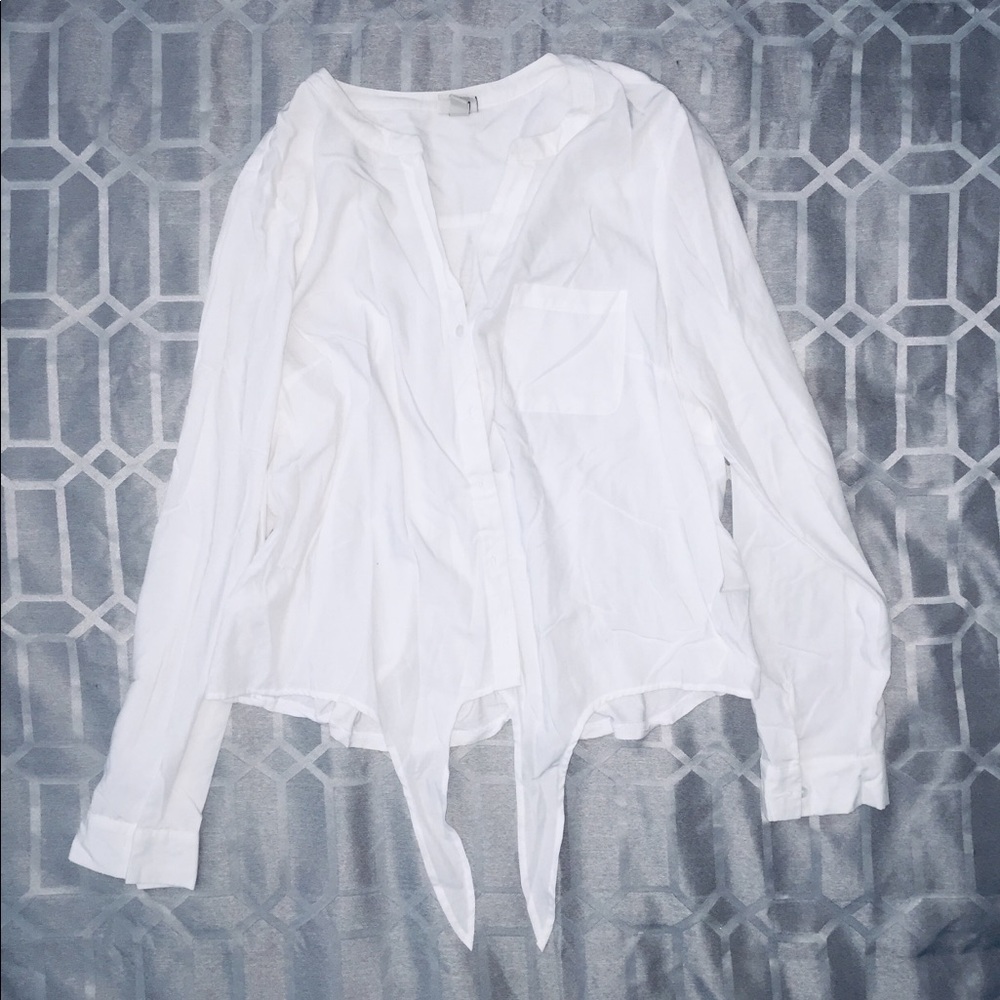 White button up casual blouse